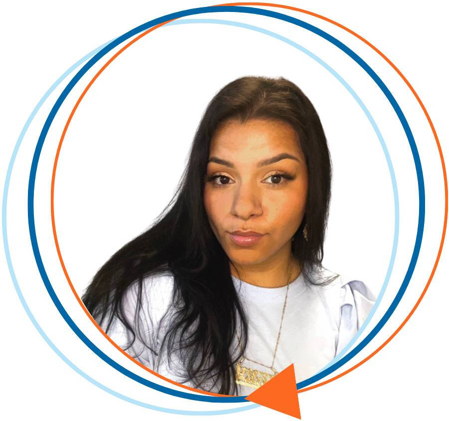 Photo of Student Consultant Saviee Zavala